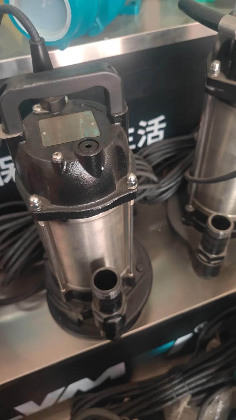 海城三鱼水泵qdx小型潜水泵,采用不锈钢机身,铸铁底座上帽叶